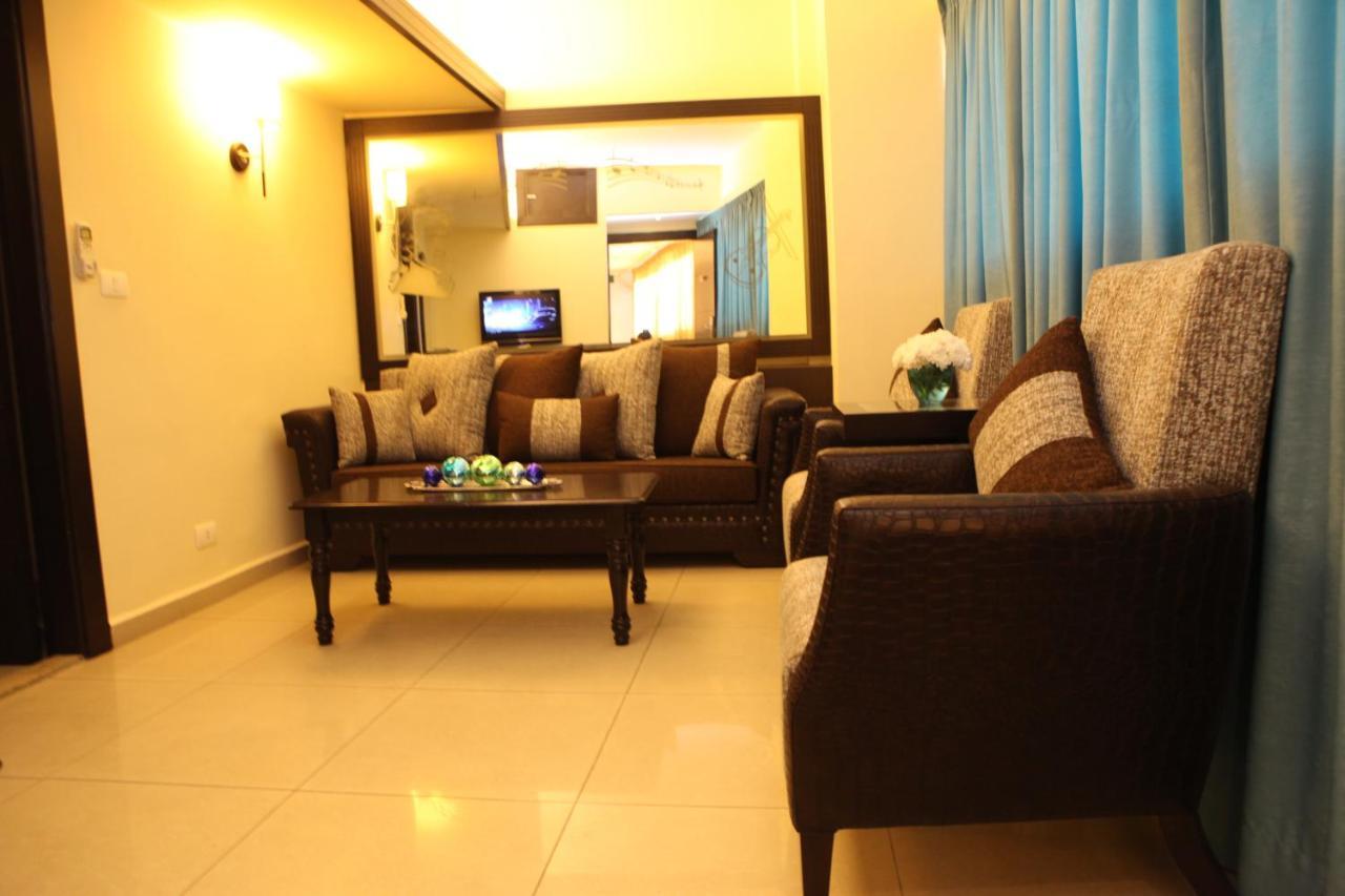 Mozart Hotel Beirut Exterior photo